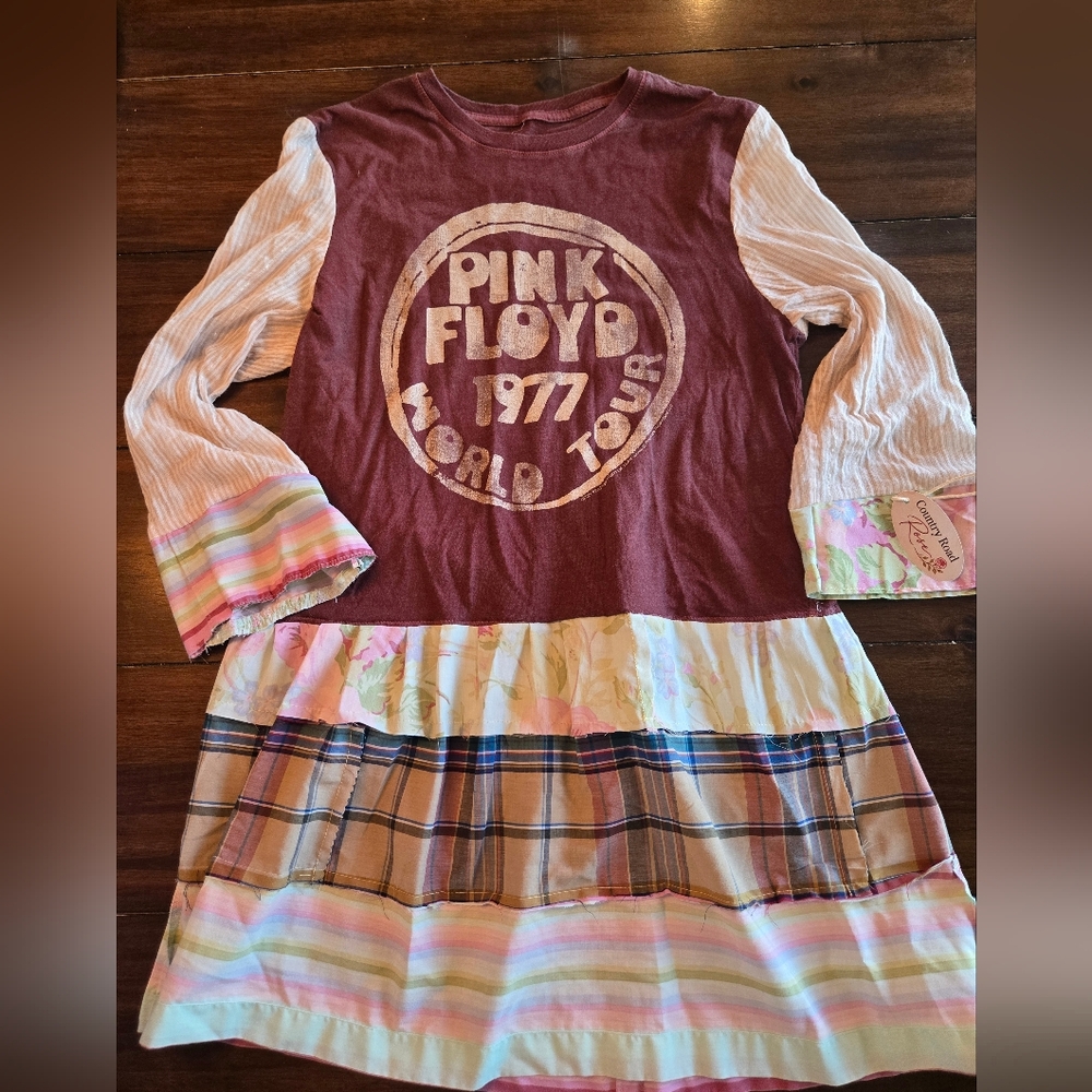 Upcycled Pink Floys Tunic - Picture 2 of 3
